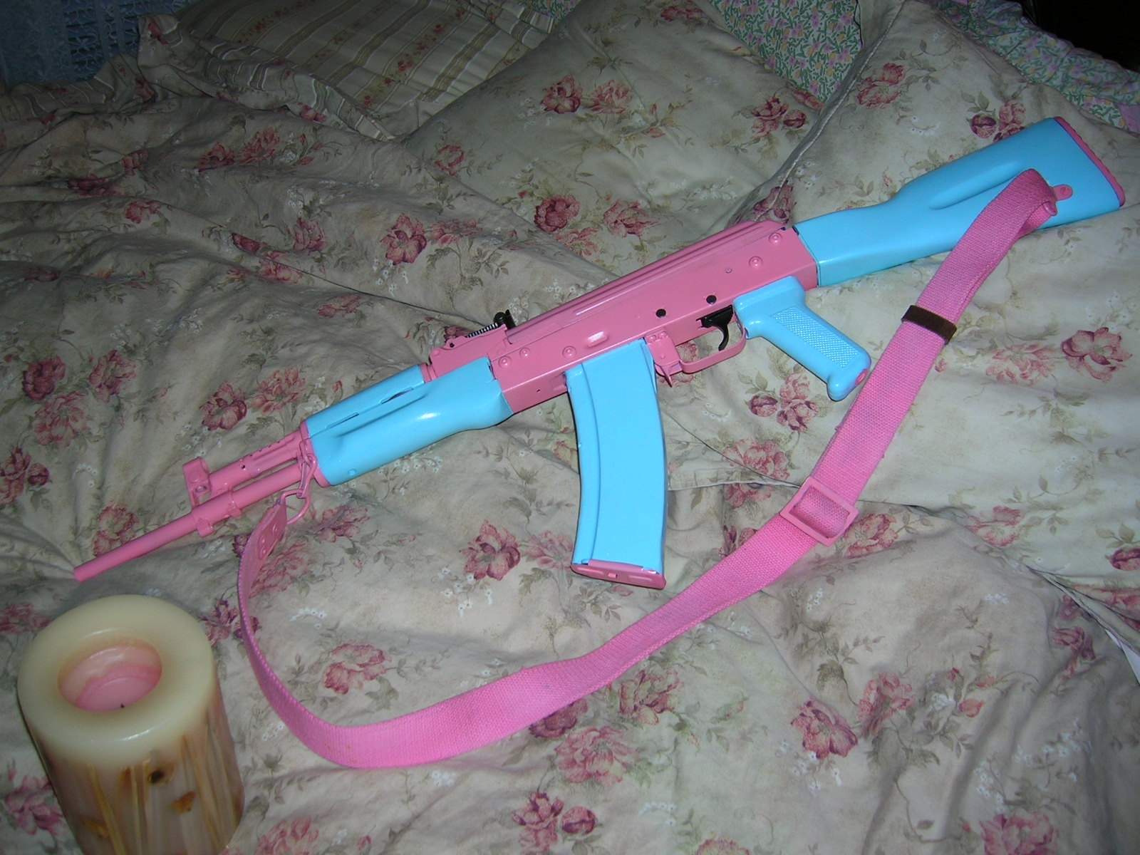 blue_and_pink_ak1_214.