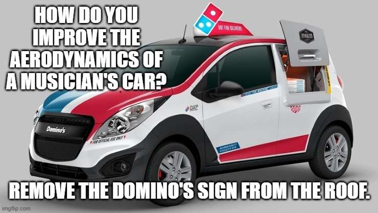 DOMINO.