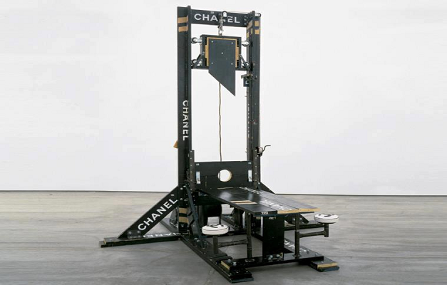 guillotine-2.