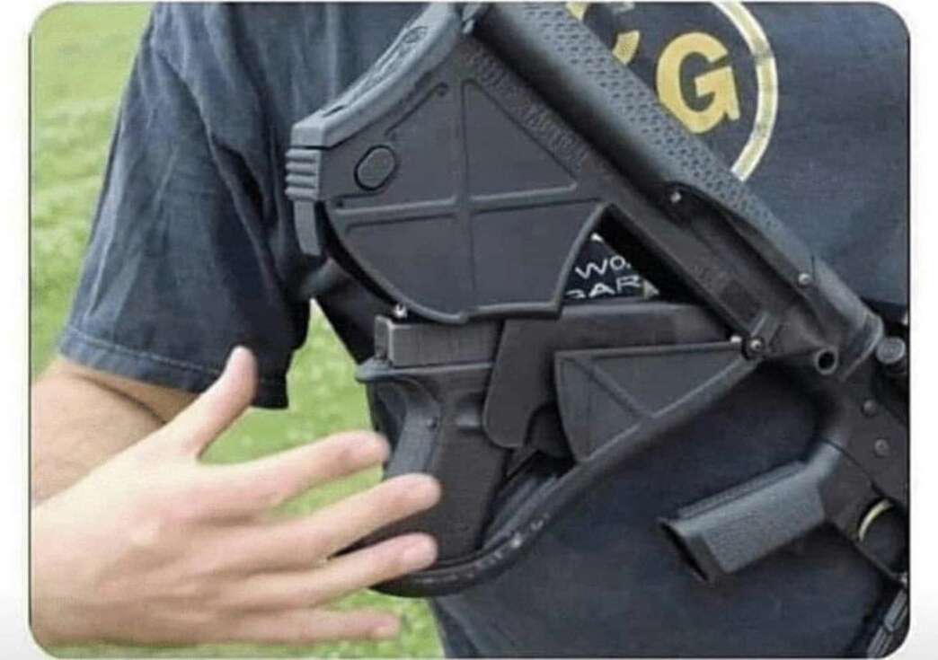 icanfit2glocksinthere-1.