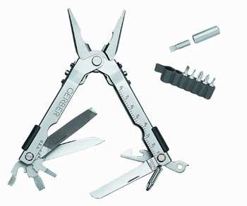 Multitool_Gerber_Multi-Plier_600_Pro_Scout_Needlenose_with_Toolkit.