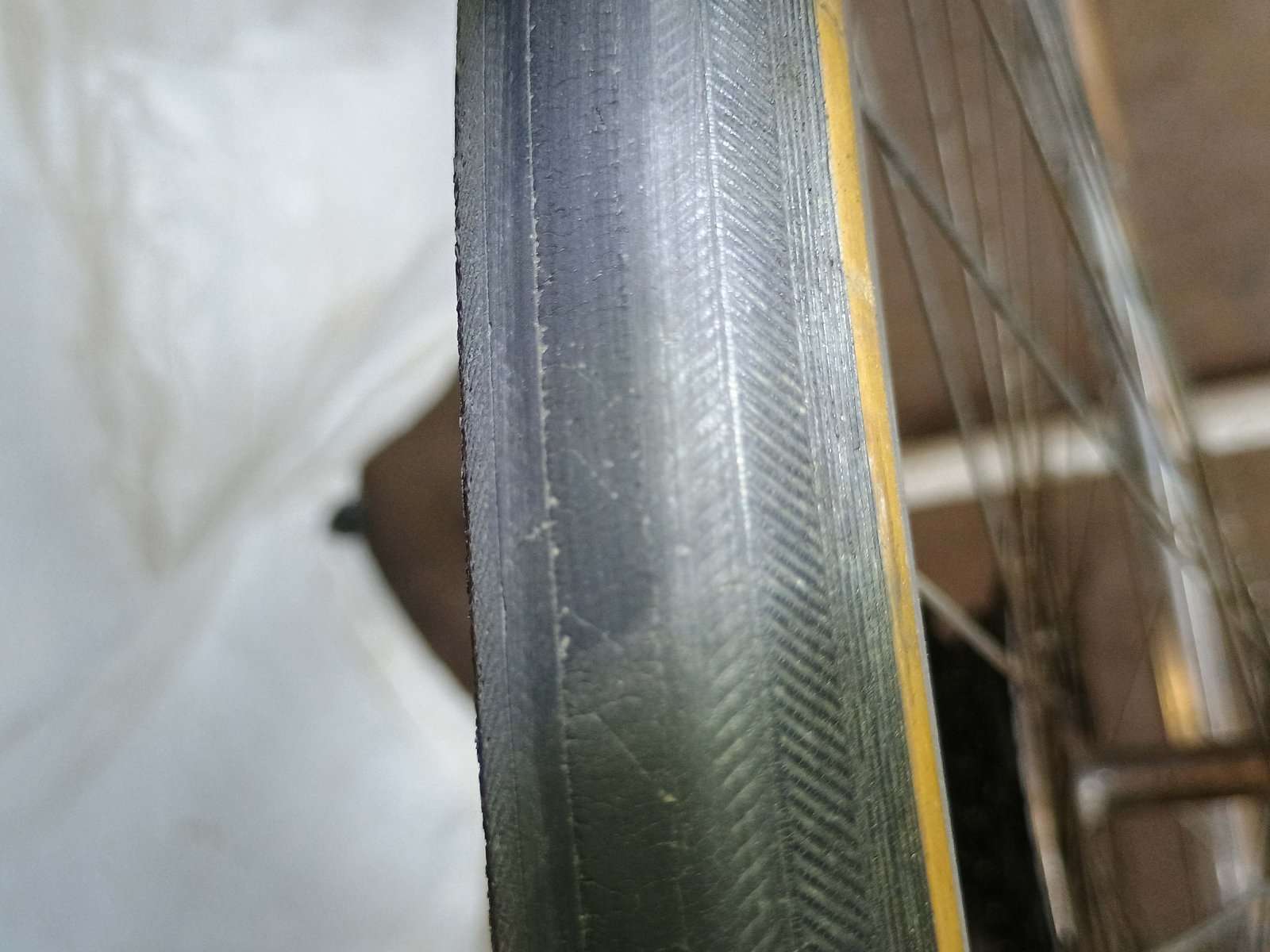 PIC017.