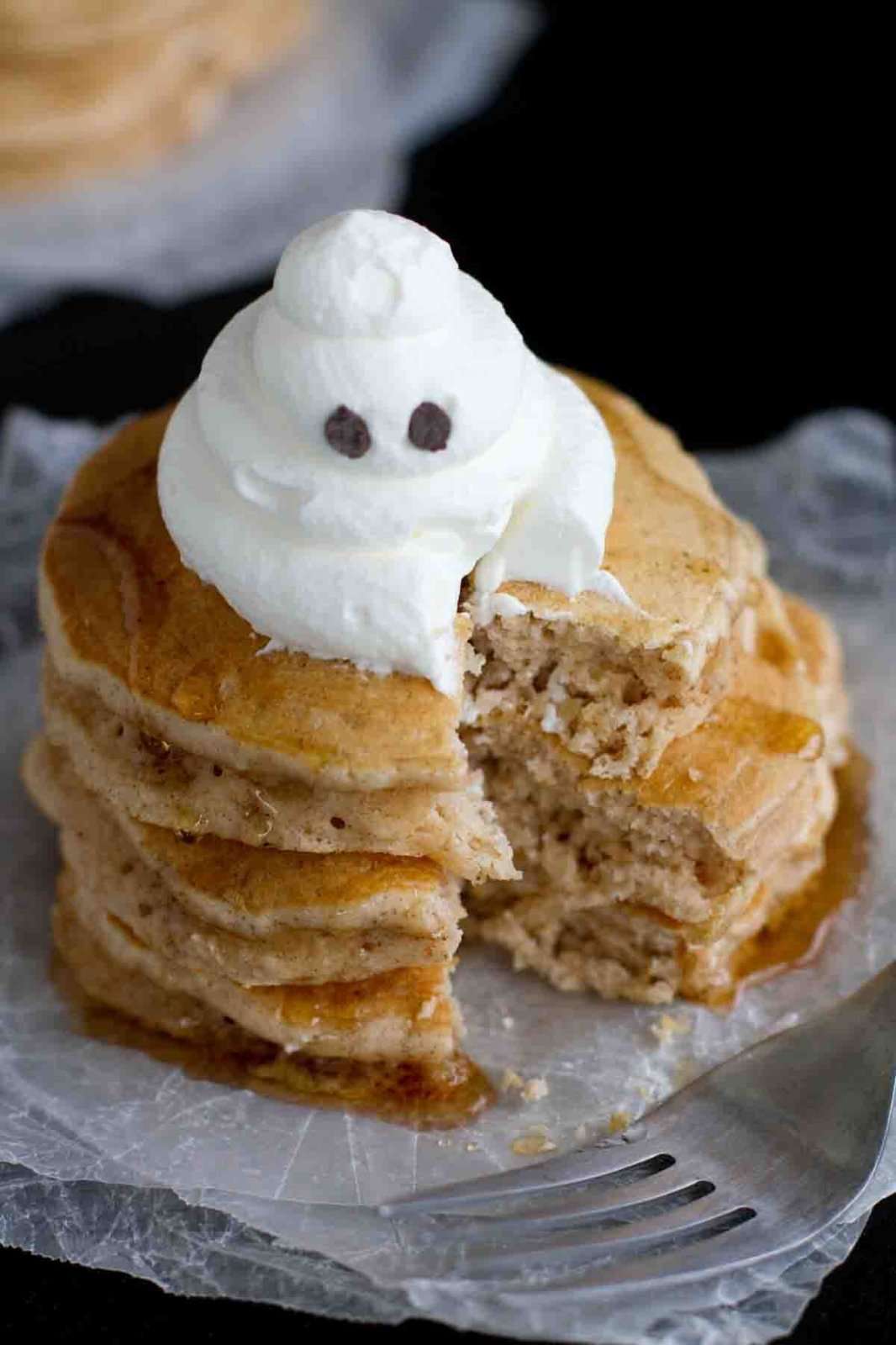 Spiced-Ghost-Pancakes-2.