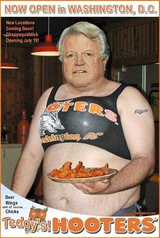 ted_kennedy_hooters_122.