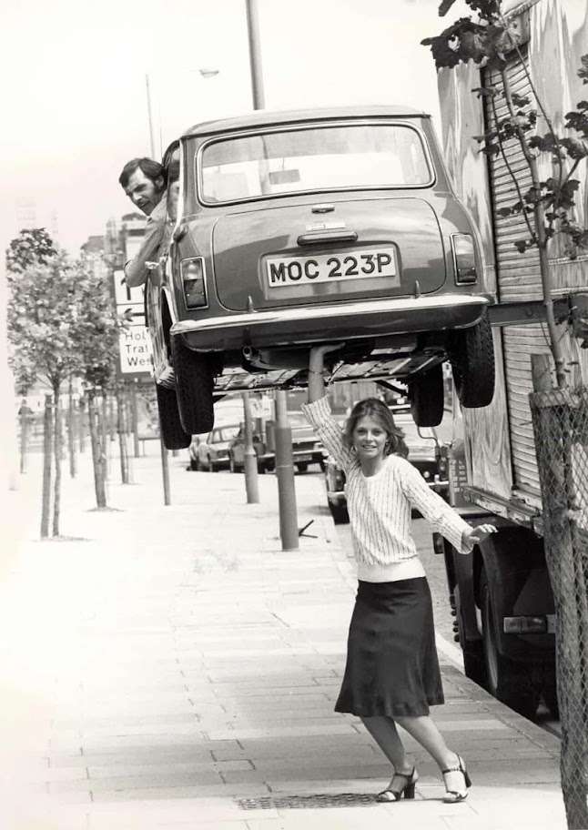 the-bionic-woman-ca-1970s-v0-jf8adn8kwyxg1.jpeg.