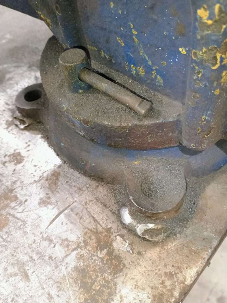 Vise1-768x1024.