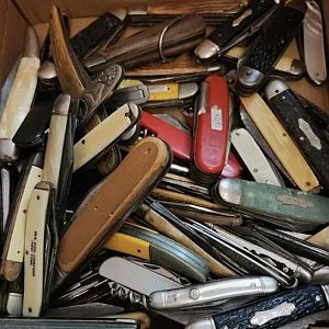 Knife Box