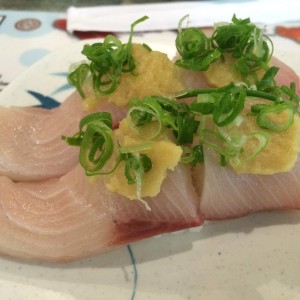 Sushi lunch - hamachi