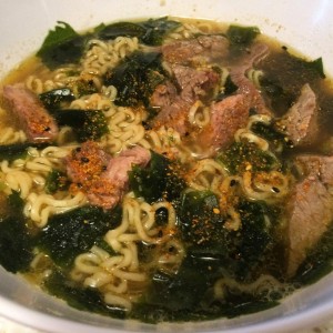 Seaweed noodles with leftover steak
