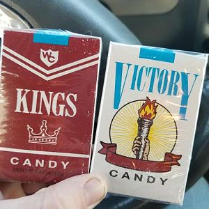 CANDY CIGARETTES