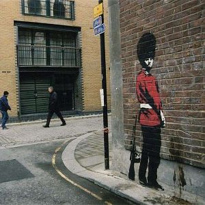Banksy-pissing-guard