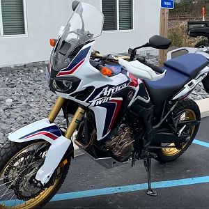 Africa_Twin 2