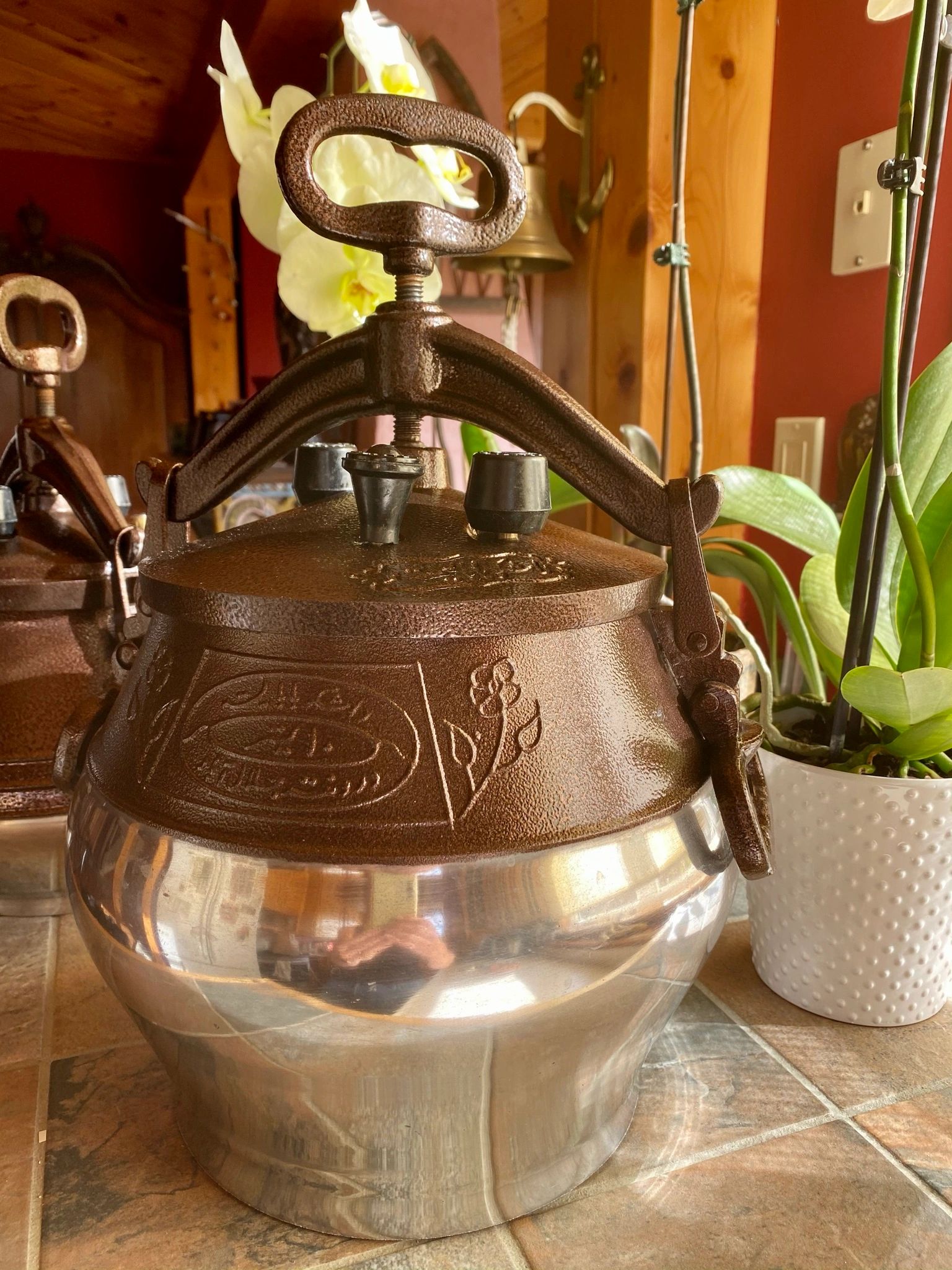 Afghan Kazan or Afghan pressure cooker 8 L (6,5 L)